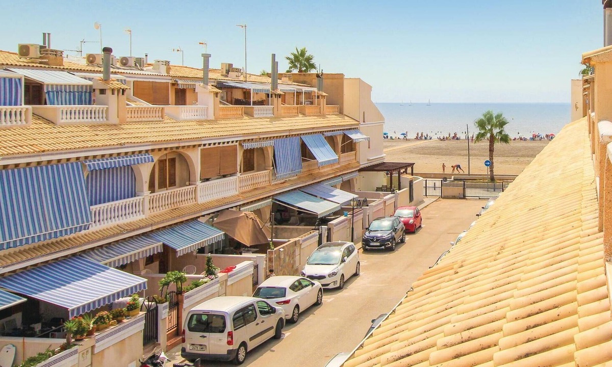 Santa Pola House | Cozy home in Santa Pola with house sea view
