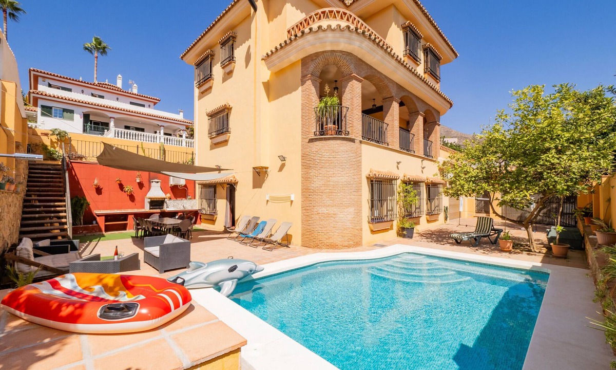 Rancho Domingo Villa | Cubo's La Era House Benalmadena Pueblo/piscina privada/familiar