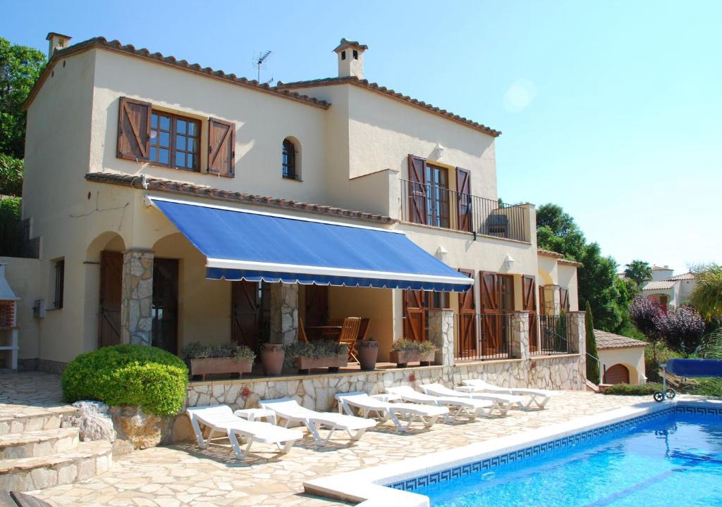 Calonge Villa | Deluxe Villa in Calonge with Private Pool