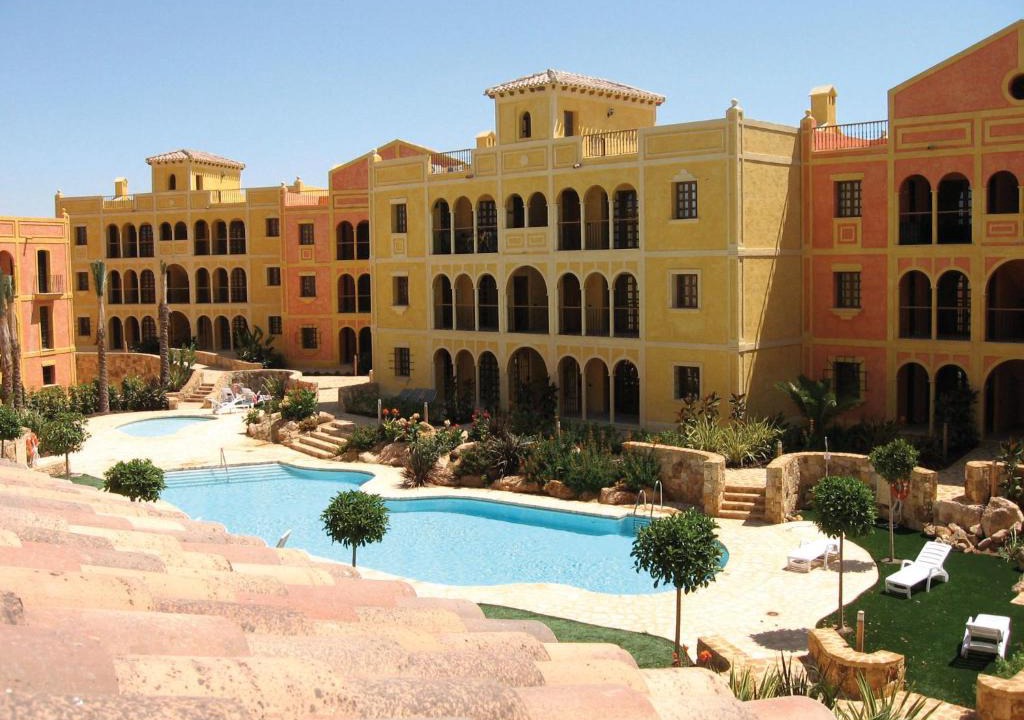 Cunas Apartment | Desert Springs Apartment 354