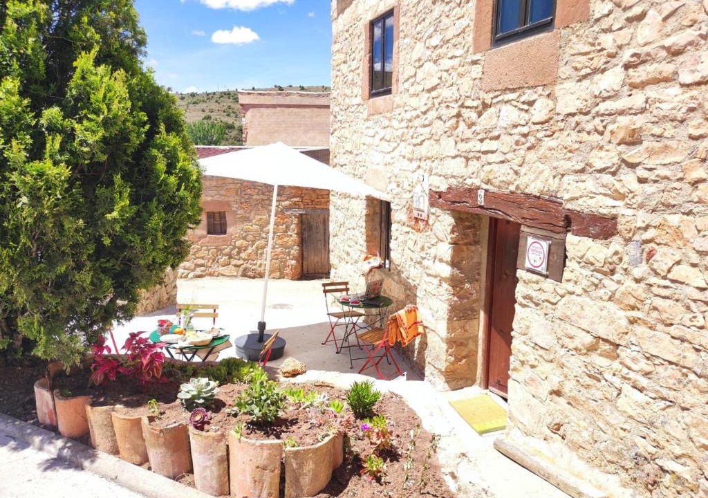 Montejo de Tiermes House | Donde Elvira