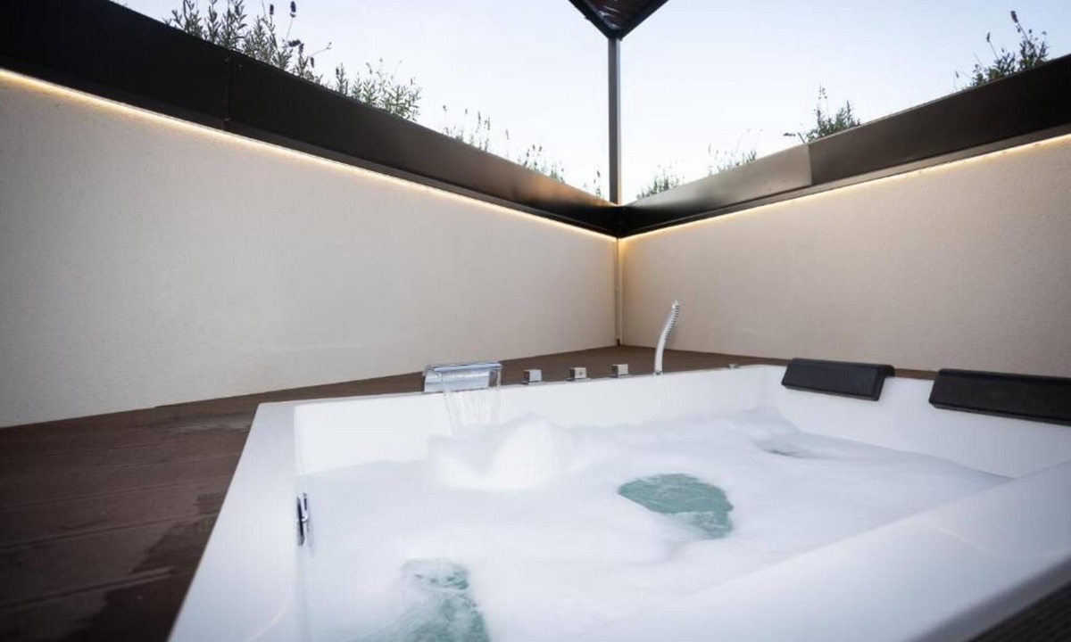 Monforte de Lemos Apartment | Dorian Suites