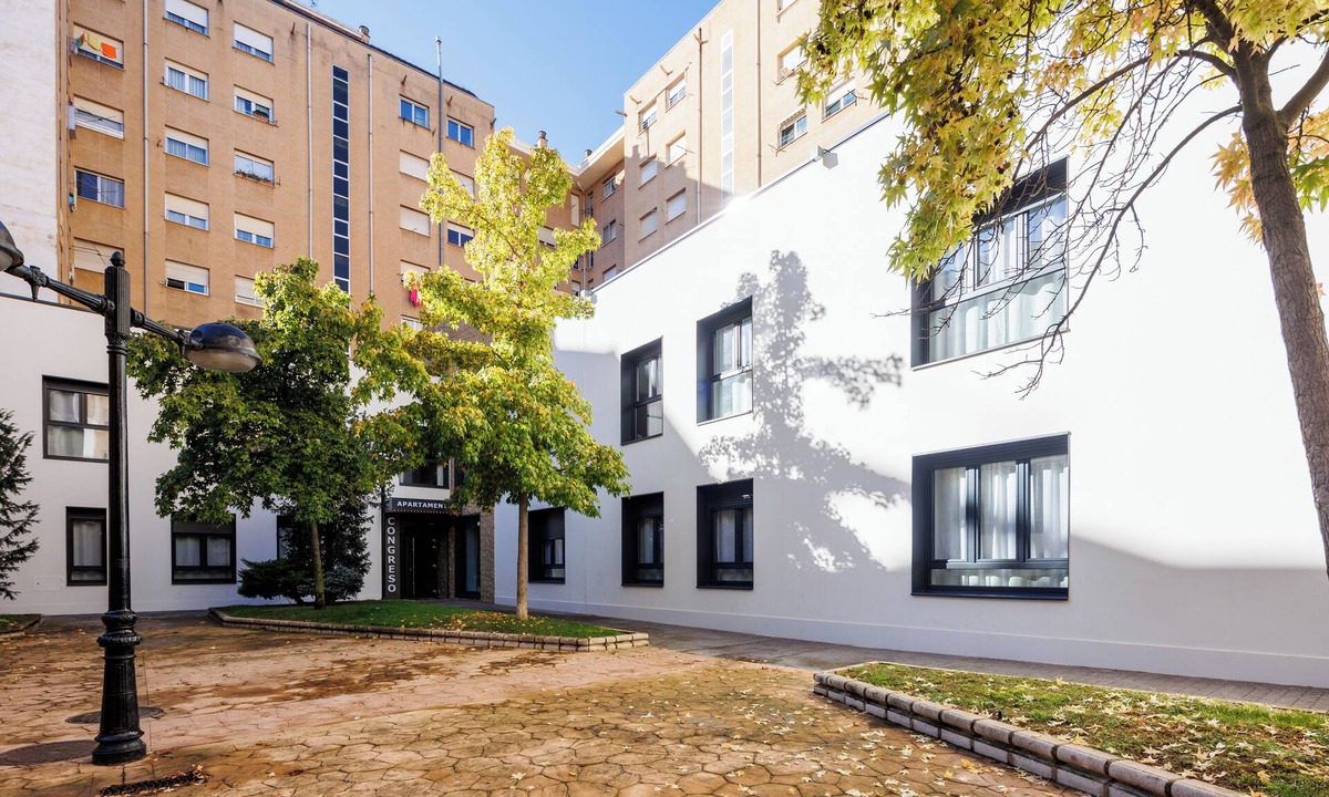 Logrono Apartment | DOUBLE APARTMENT WITH PARKING INCLUDED