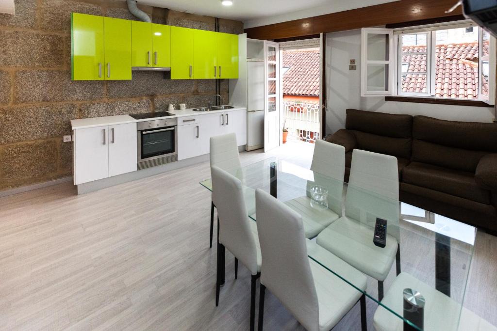 Ribadavia Apartment | Duplex Familiar