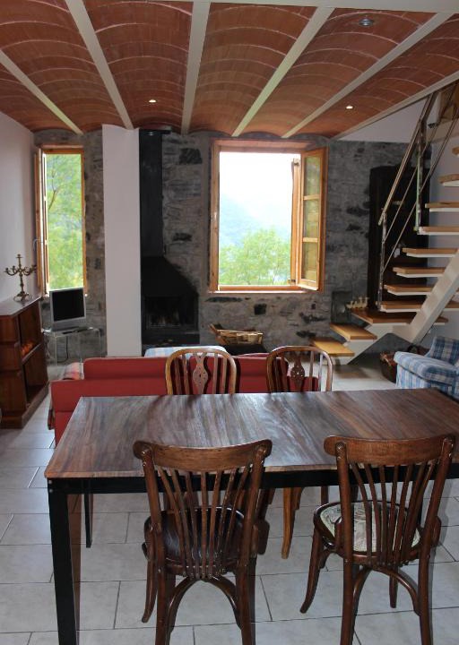 Sant Corneli Apartment | Duplex para 4 en Cercs, Berga- A 30 mins del Pedraforca