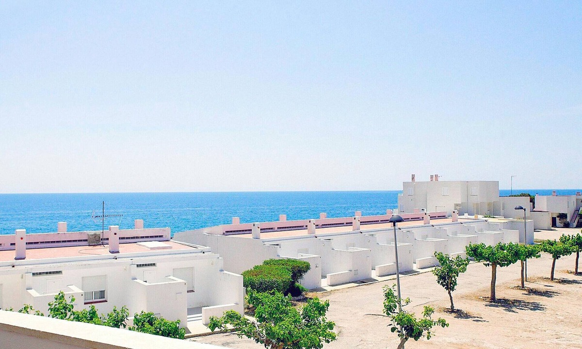 Calafat Apartment | Duplex Tout-Confort près de la Plage avec Terrasse - L'Ametlla de Mar, Costa Dorada, Espagne