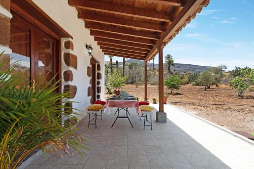 Santa Lucia House | El Algarrobero