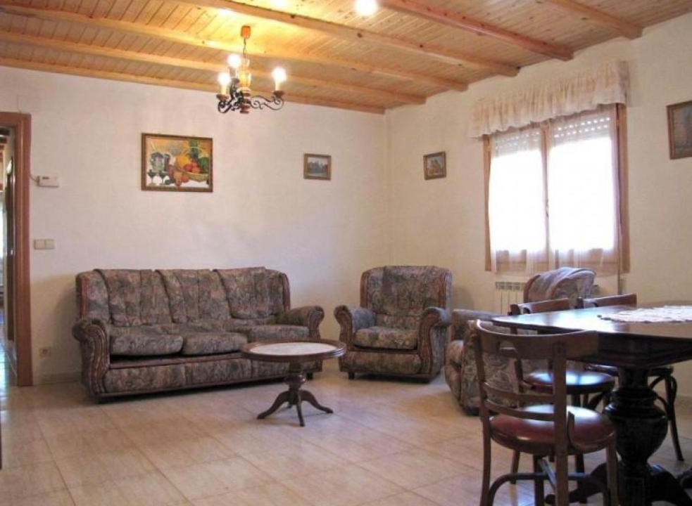 Vadillo House | El Fronton