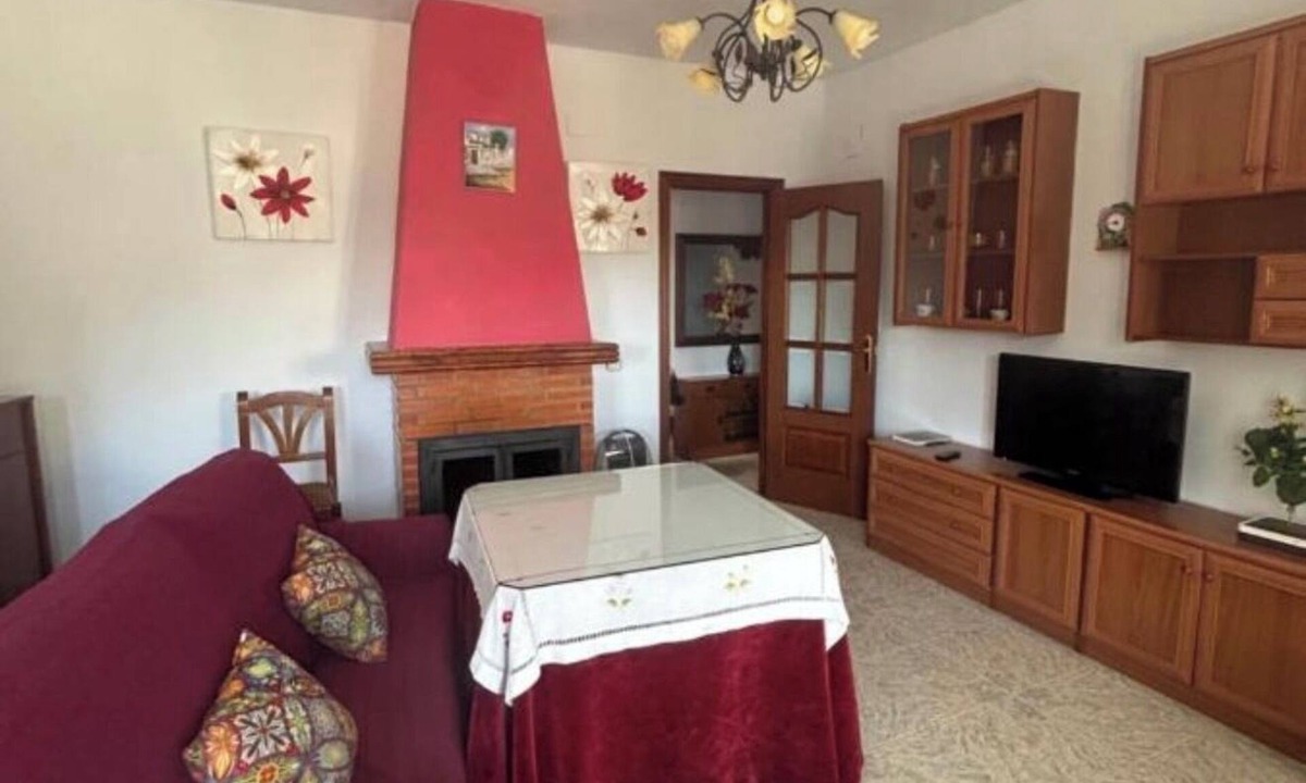 Trevelez Apartment | El Mirador Alto Apartment