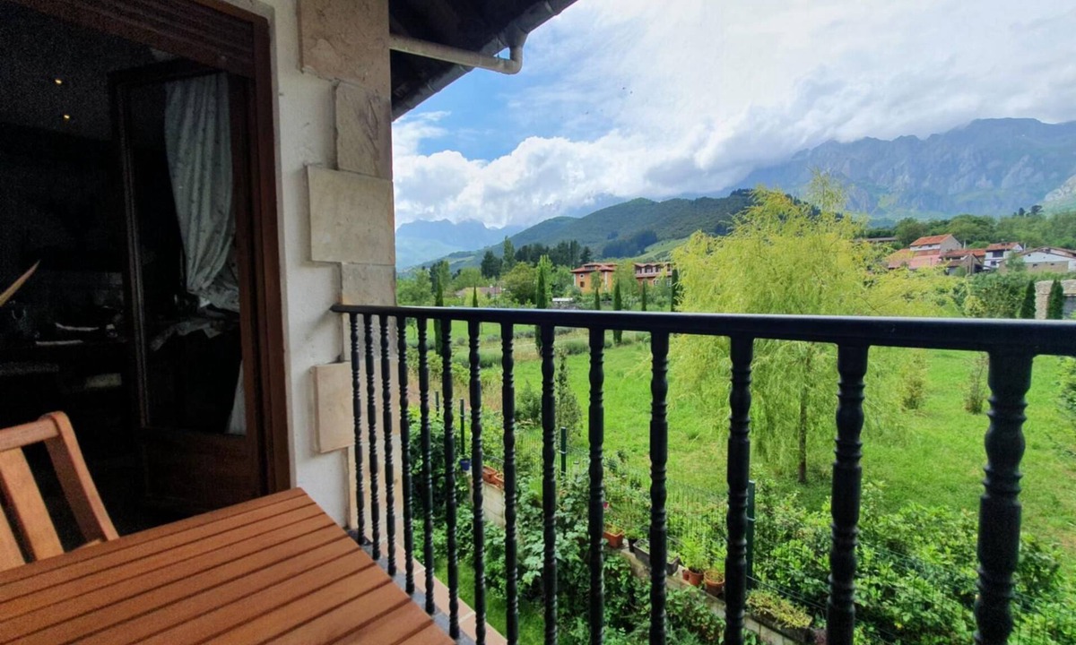 Turieno Apartment | El Mirador de Potes With terrace, garage, Wifi and Barbeque