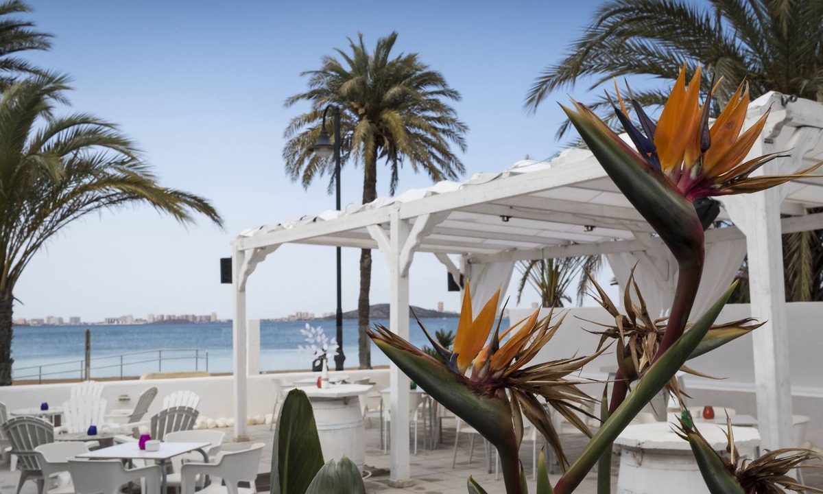 Mar de Cristal Hotel | El Secreto del Agua