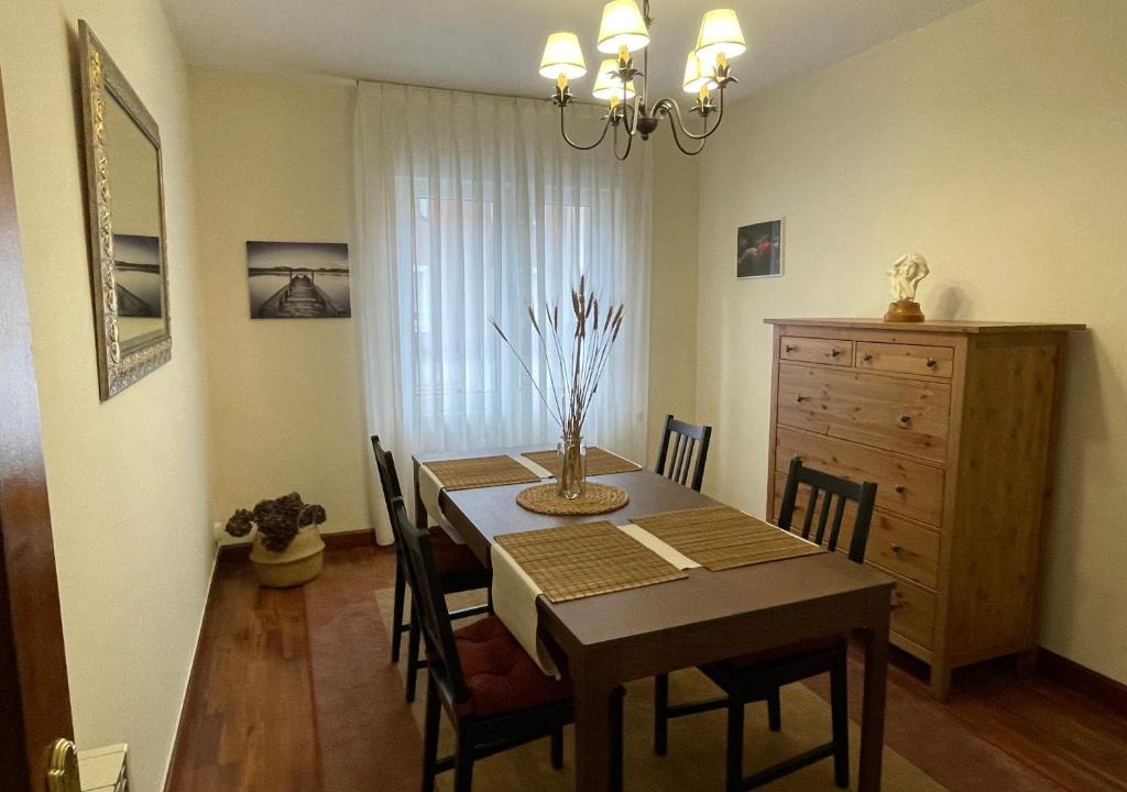 Gijon-Este Apartment | El Urogallo con garaje
