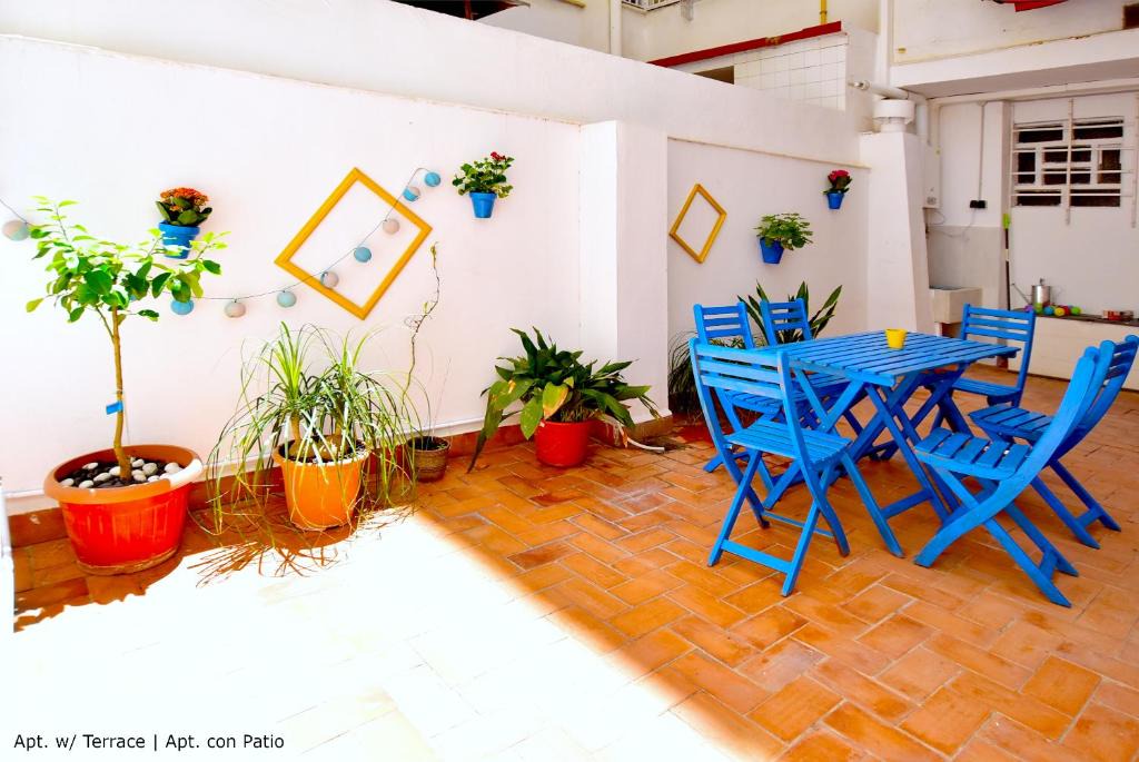 Nou Moles Apartment | Emma Apartment Central