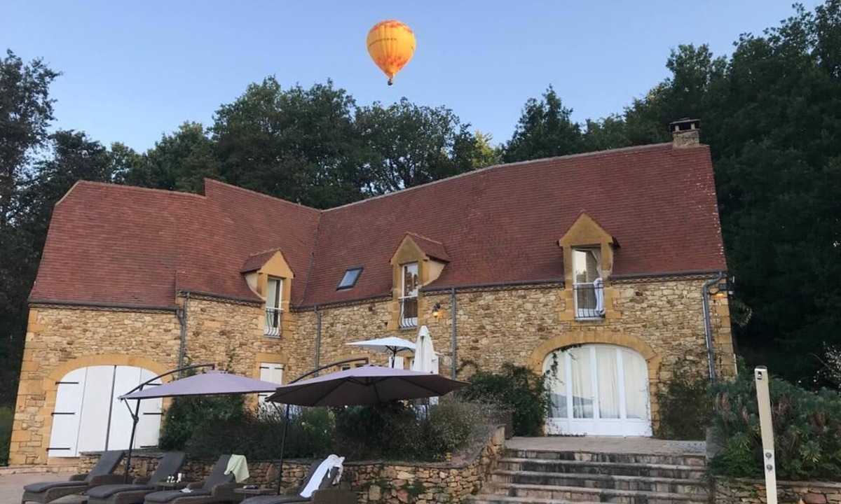 Beynac-et-Cazenac Villa | Epic view Chateau with private Pool & Hot Tub - Family & pet friendly