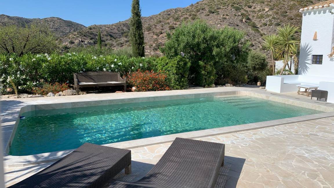 Lubrin House | 135 m² House ∙ 5 bedrooms ∙ 8 guests