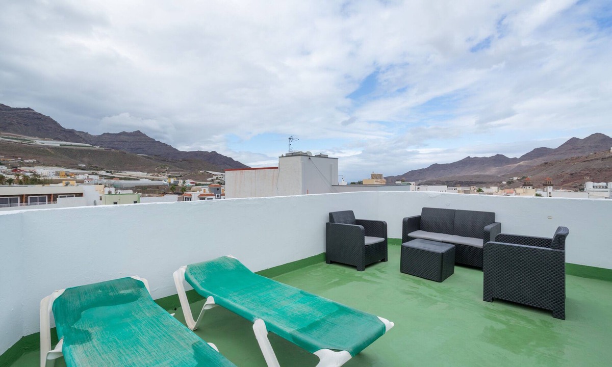 La Aldea de San Nicolas Apartment | Vacation Apartment 'Atico Martin' with Mountain View, Private Terrace and Wi-Fi