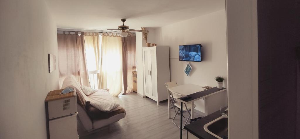 Torremolinos Apartment | Estudio en Playamar