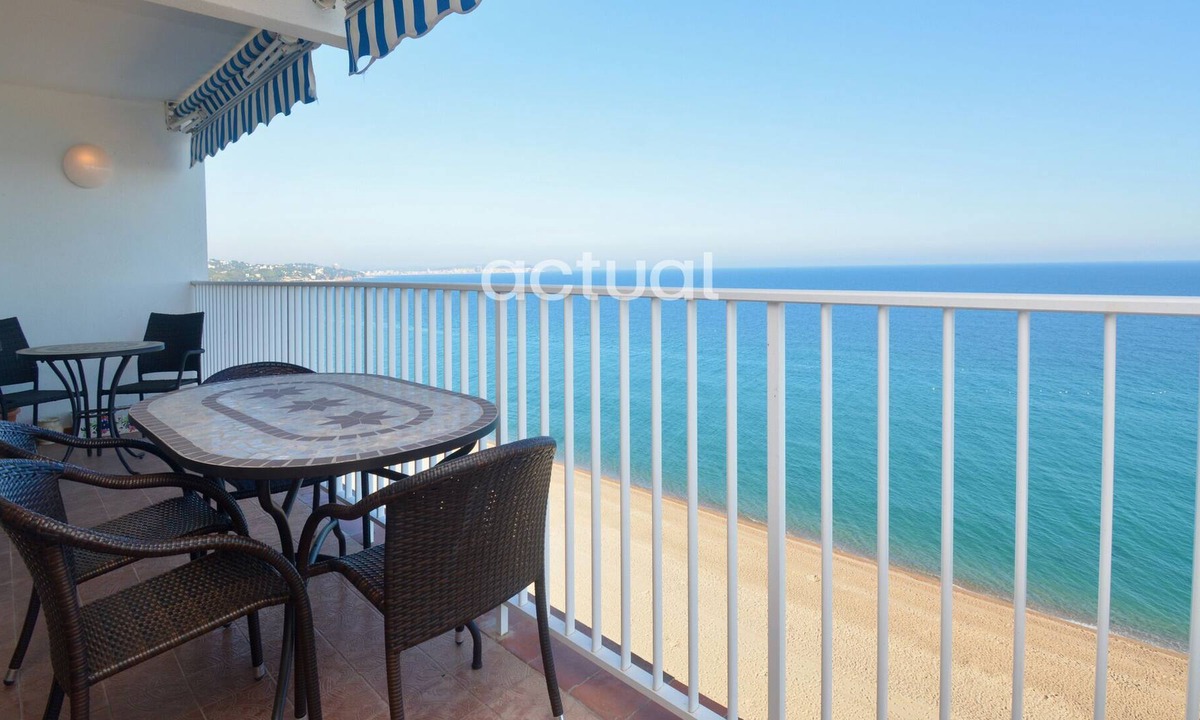 Platja d'Aro Apartment | Europalace 84 Seafront apartment