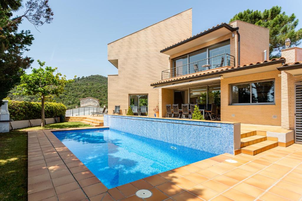 Tossa de Mar Villa | Exclusive Villa with pool seaview