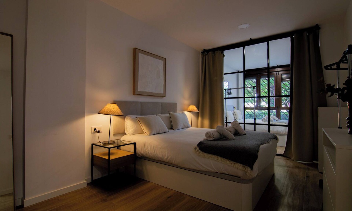 Torrefiel Apartment | Family Friendly Apartment in Quiet Neighborhood - 20 Min from Valencia Center