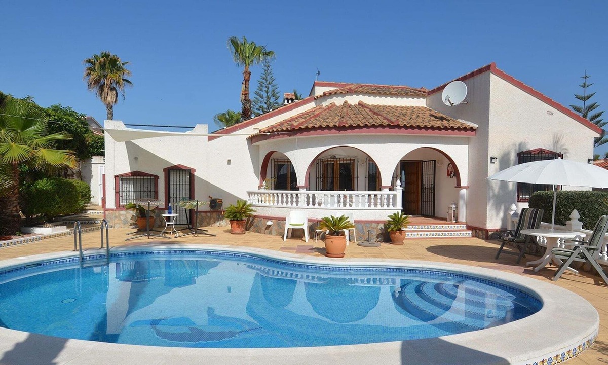 Quesada Villa | Family Villa with Valley Views