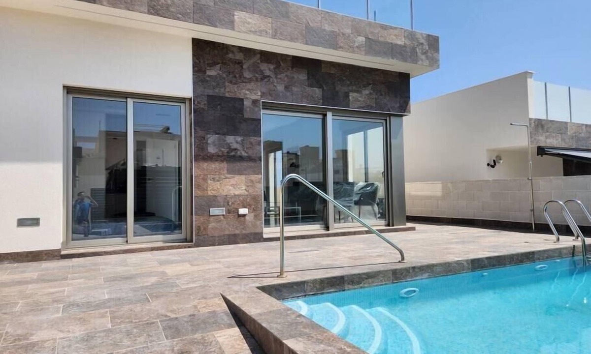 Orihuela Costa Villa | Fee4Me Villa, Pool, Roofterrace and Relax