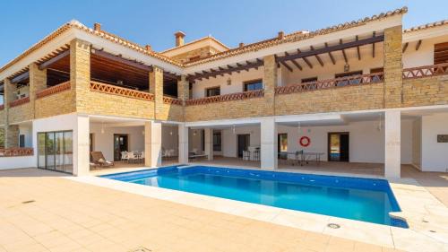 Loja House | Finca Las Hoyas Loja by Ruralidays