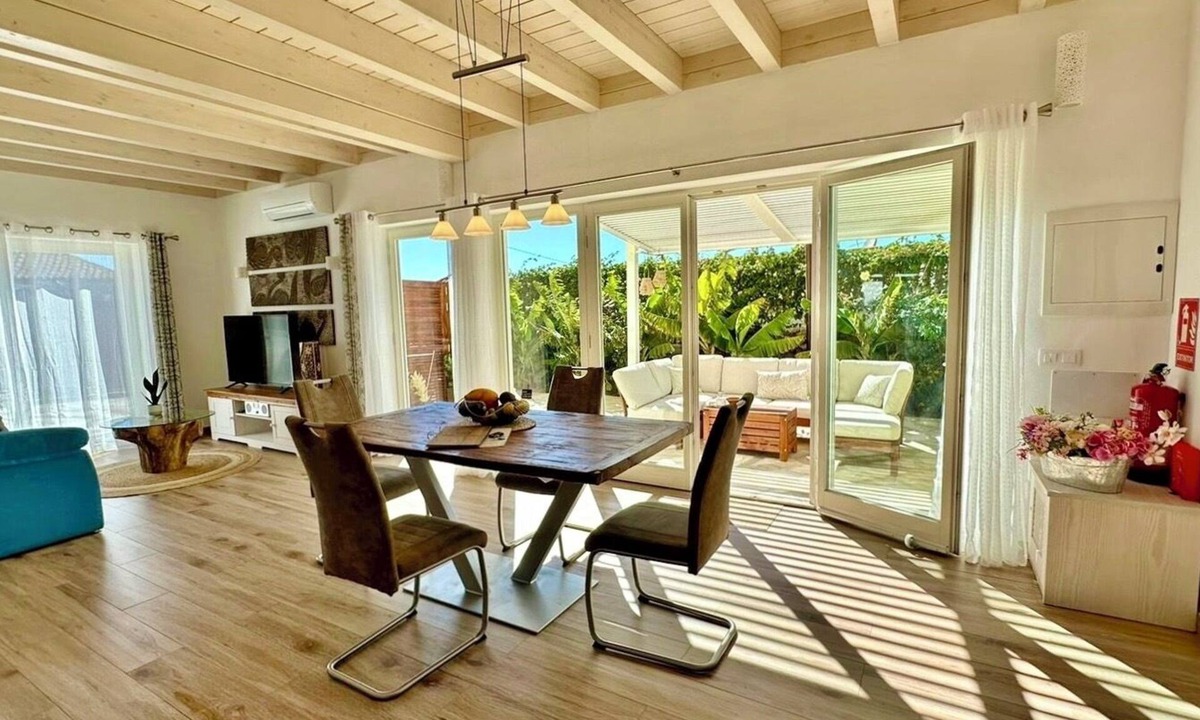 El Paso House | Finca Maracuya