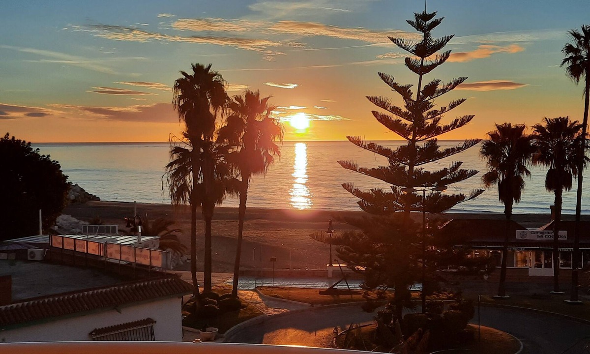 Carihuela Apartment | First Line Beach and Boulevard, Carihuela, Torremolinos, Sun, Sea, Beach & Relax