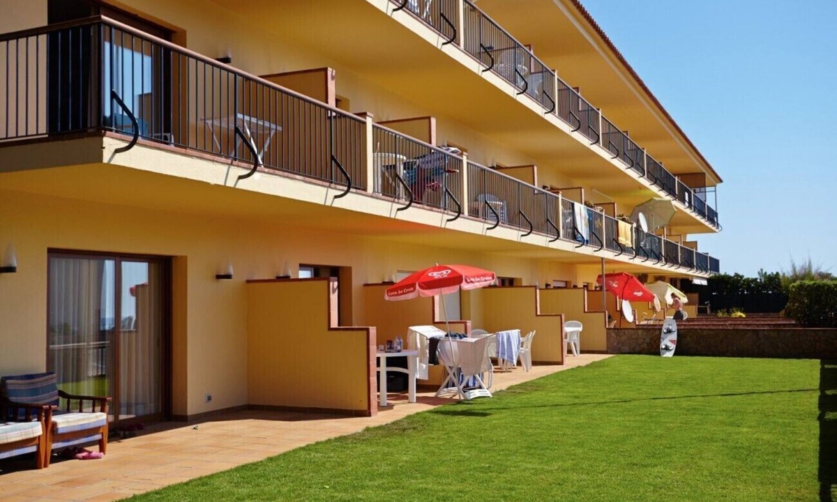 Pals Apartment | First line beach apartment with sea vue - Pals beach (DU 1H 303)