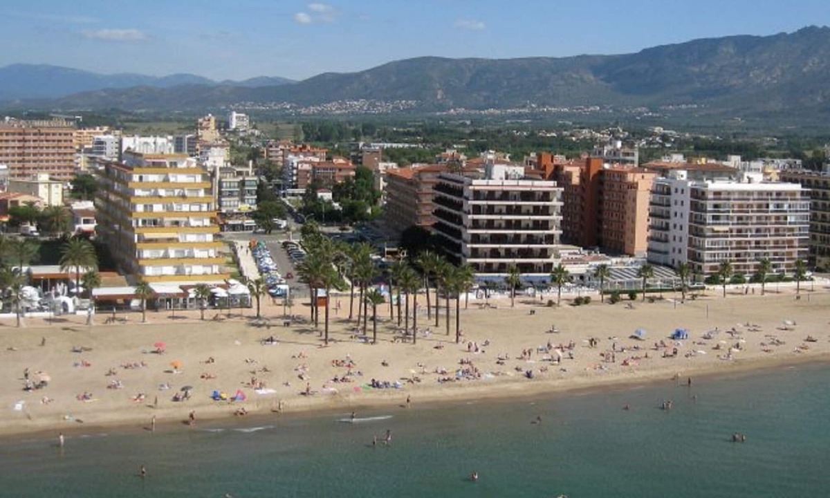 Santa Margarida Apartment | FIRST LINE SEA APARTMENT