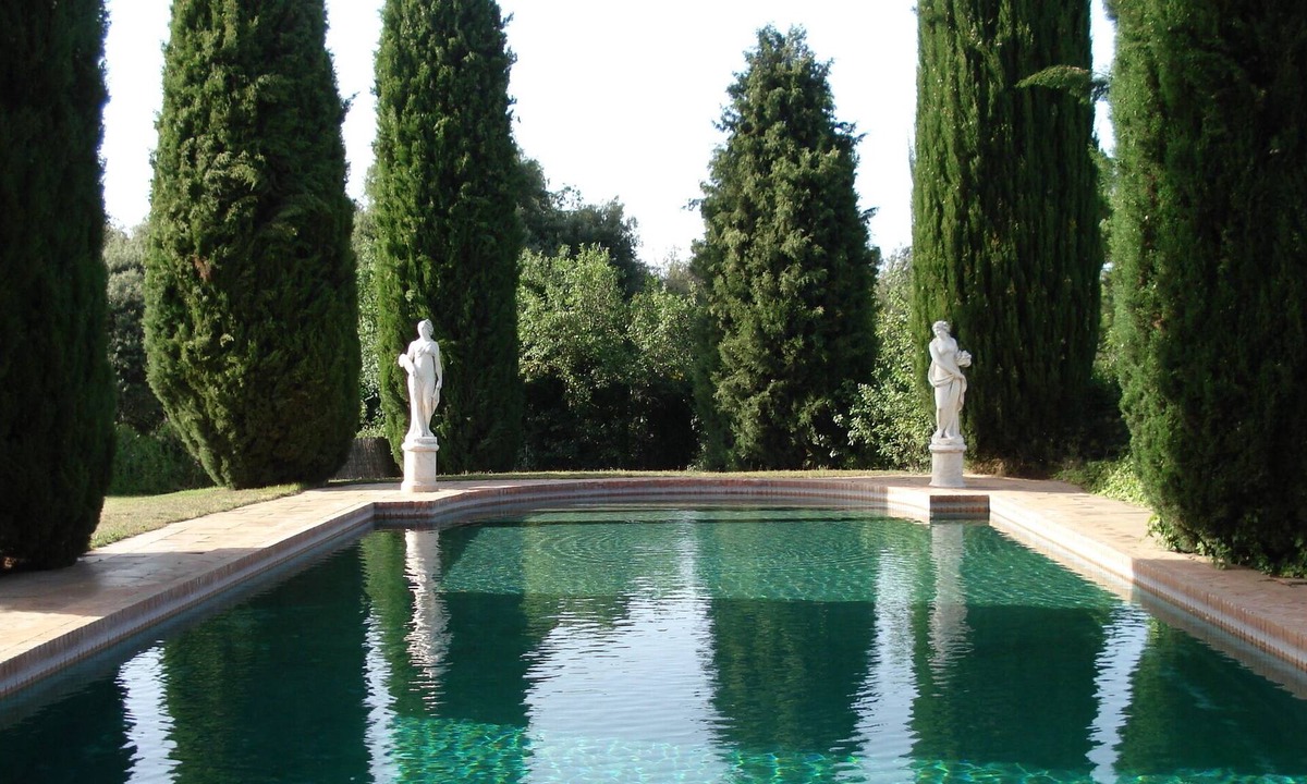 Vulpellac House | Fortified farmhouse of S XIV