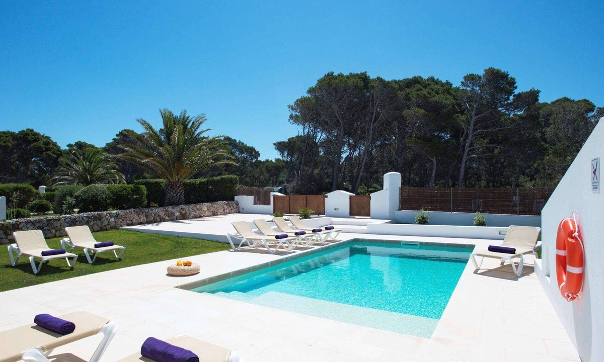 Ciutadella de Menorca Villa | Garbo - Five Bedroom Villa, Sleeps 9