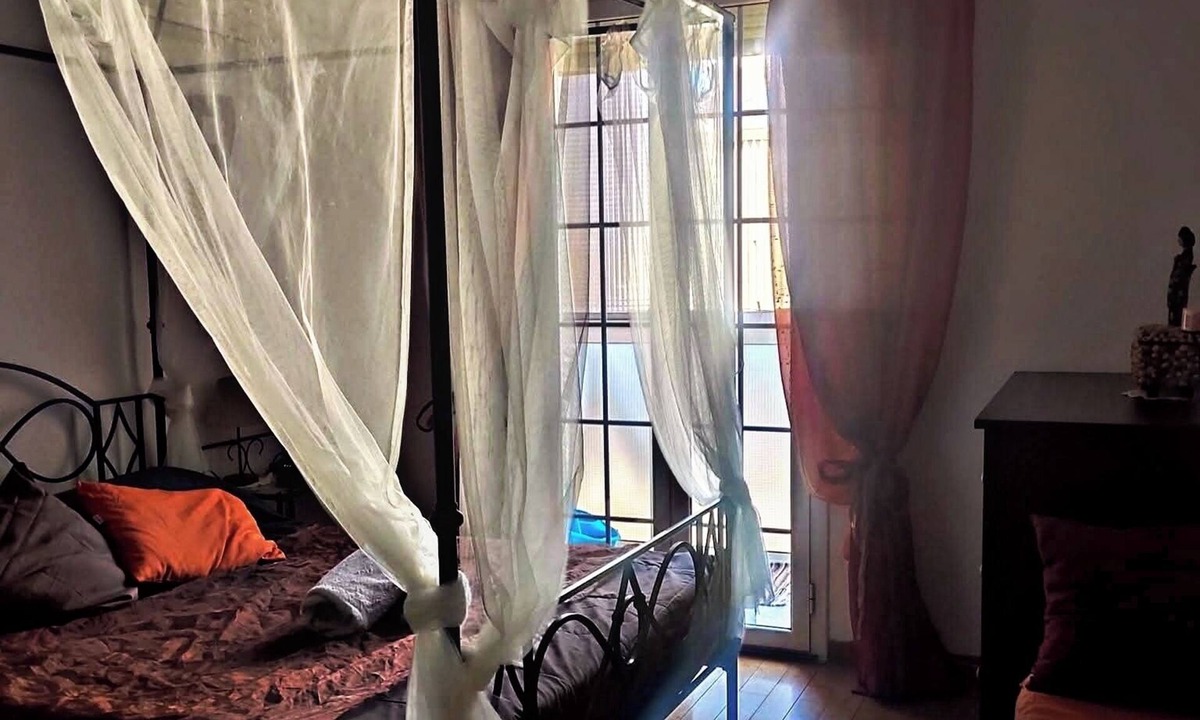El Camp de l'Arpa del Clot Apartment | Gaudi's Bcn penthouse