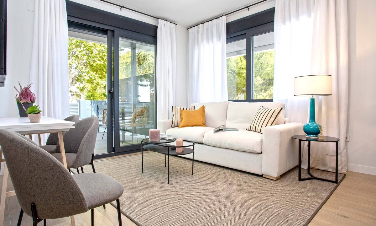 Distrito Norte Sierra Apartment | Genteel Home Arruzafa I