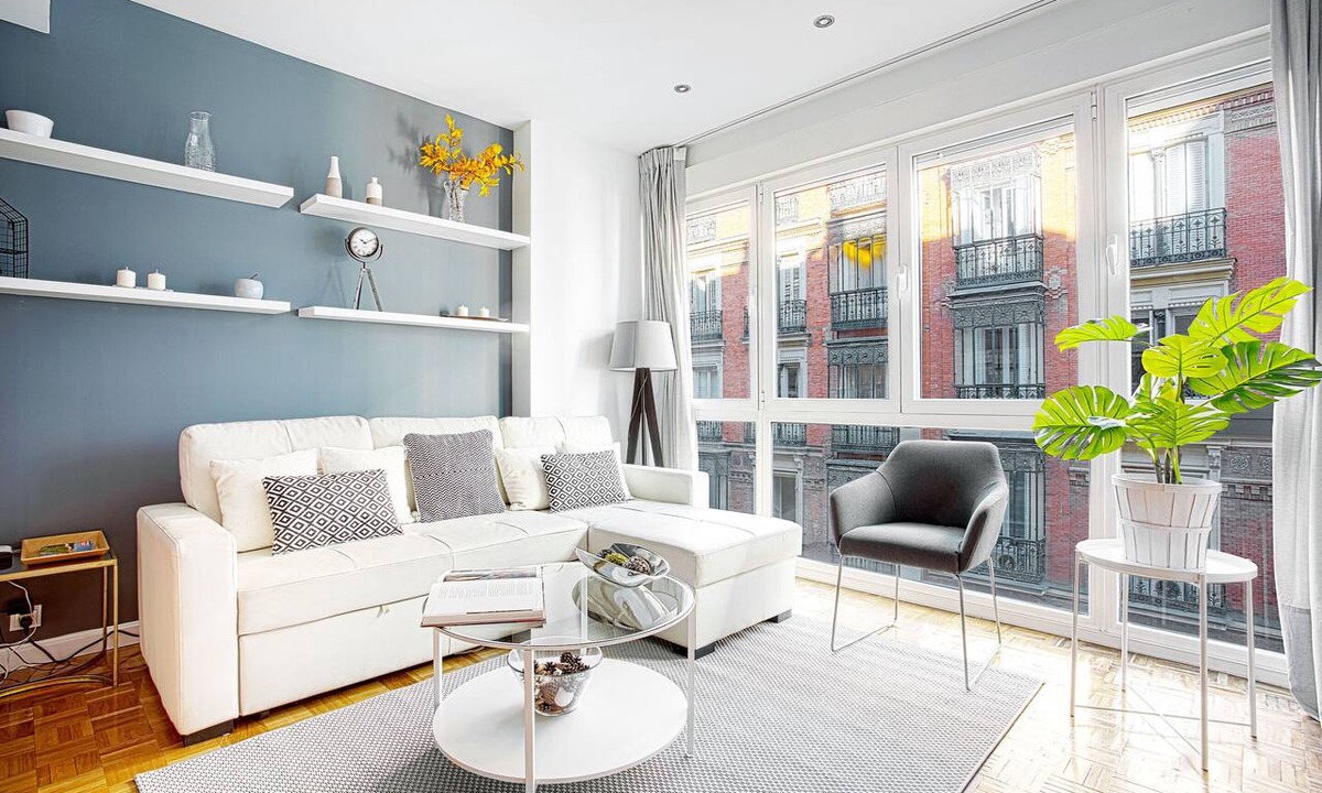 Jeronimos Apartment | Genteel Home Retiro I