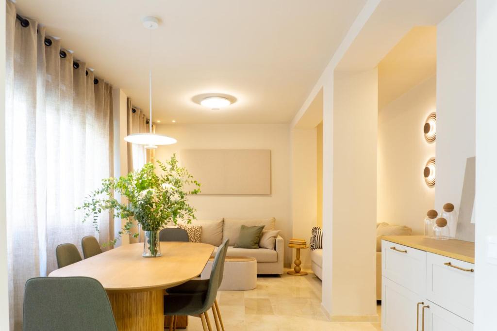 Poligono Alameda Apartment | Glamour Essence Blanco Coris