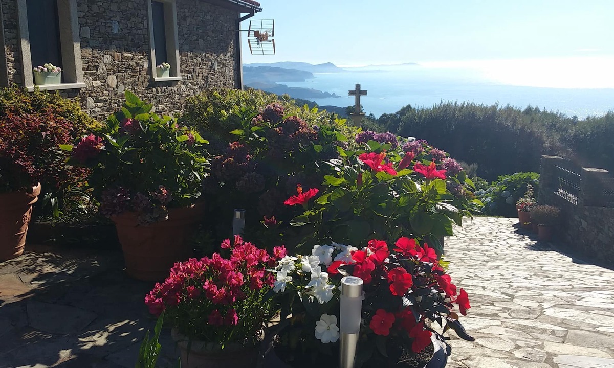 Cerdeira House | Golmar, magical place. Stone house for 9 people, luxury and care details
