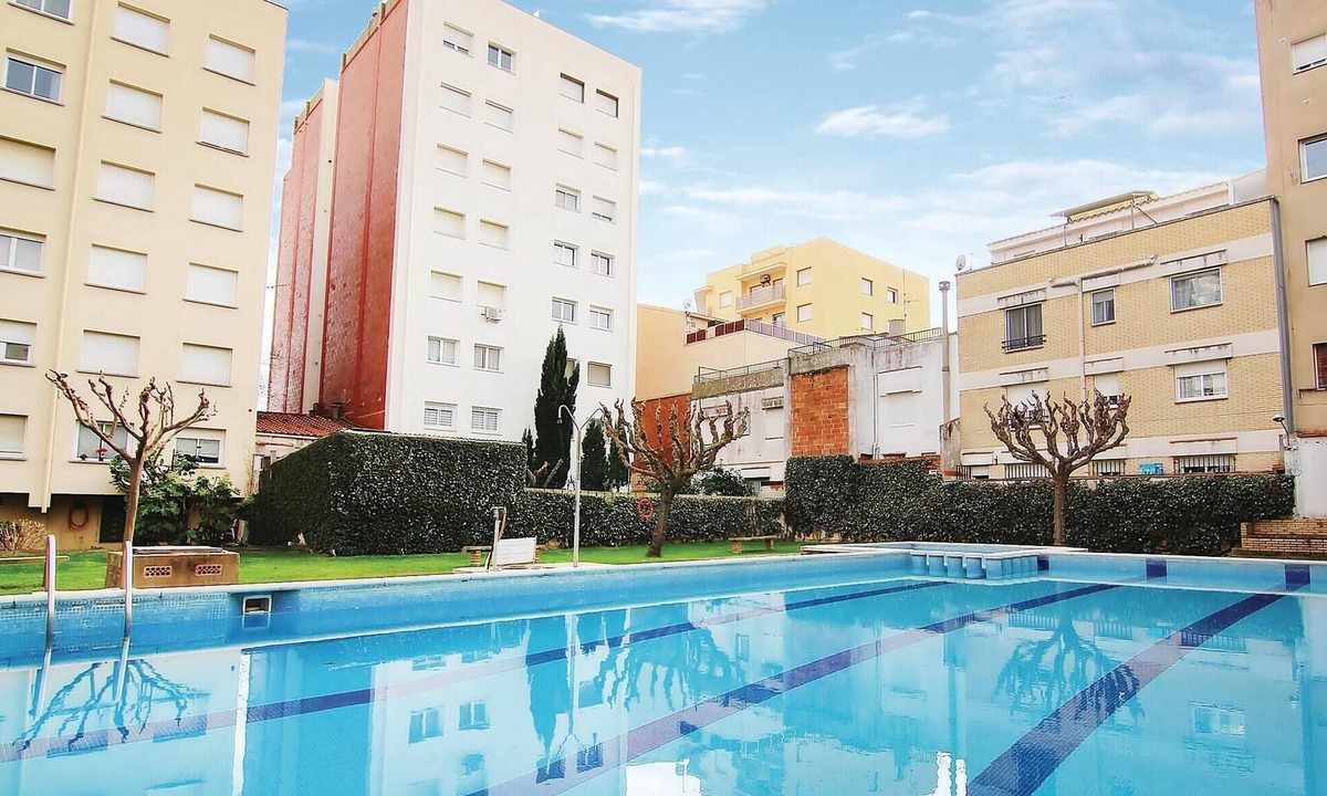Pineda de Mar Apartment | Gorgeous apartment in Pineda de Mar