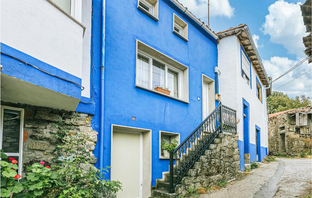 O Savinao House | Gorgeous Home In Galicia