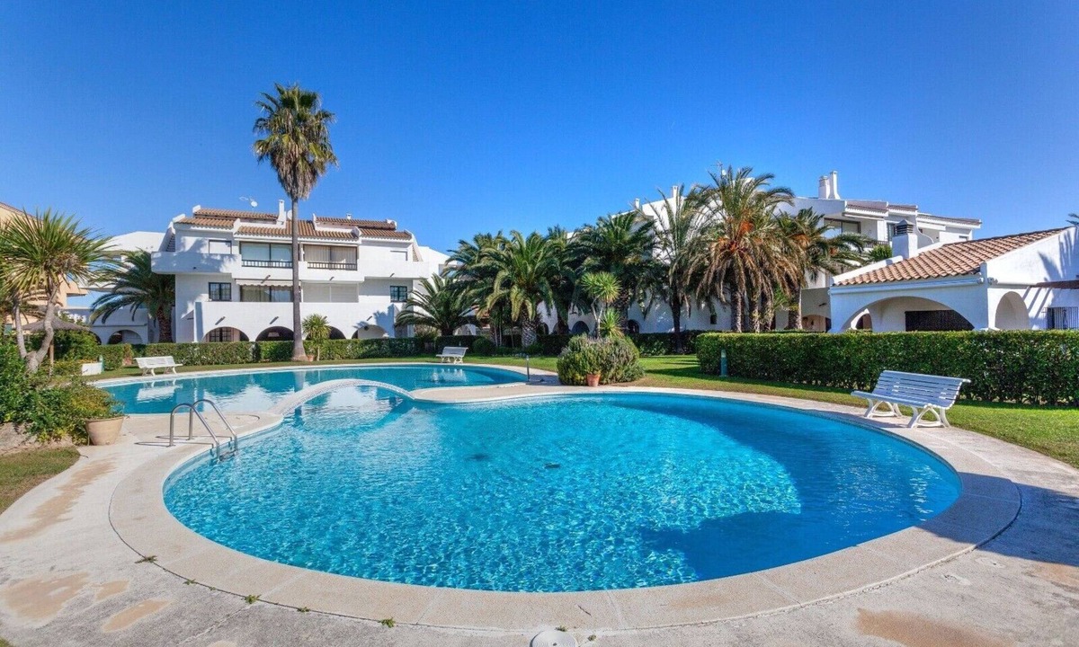 Pals Apartment | Ground Floor Apartment Just 50 Meters from the Beach