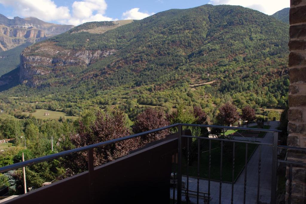Torla-Ordesa Hotel | Habitación El Mirador Casa Cajal
