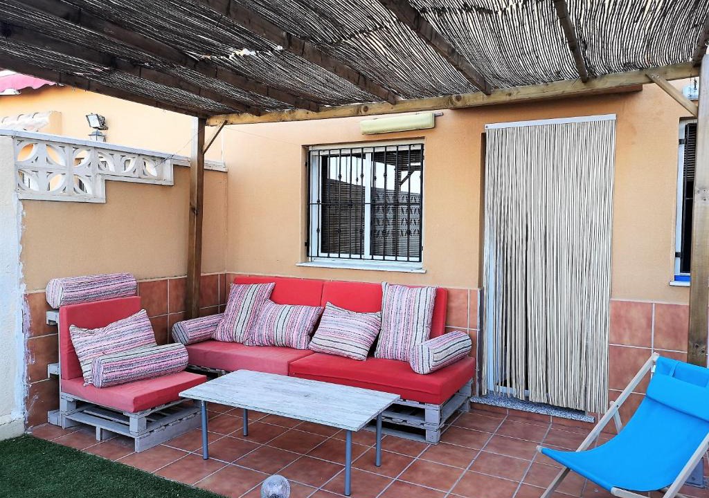 El Toyo House | Habitación en Torrecardenas, privada con Terraza