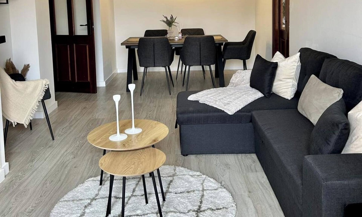 Hacienda del Alamo Apartment | Hancinda Sleeps 4 with Free Parking