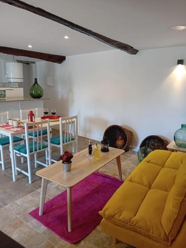 A Teixeira Apartment | Hermoso Apartamento a estrenar en el Corazón de la Ribeira Sacra