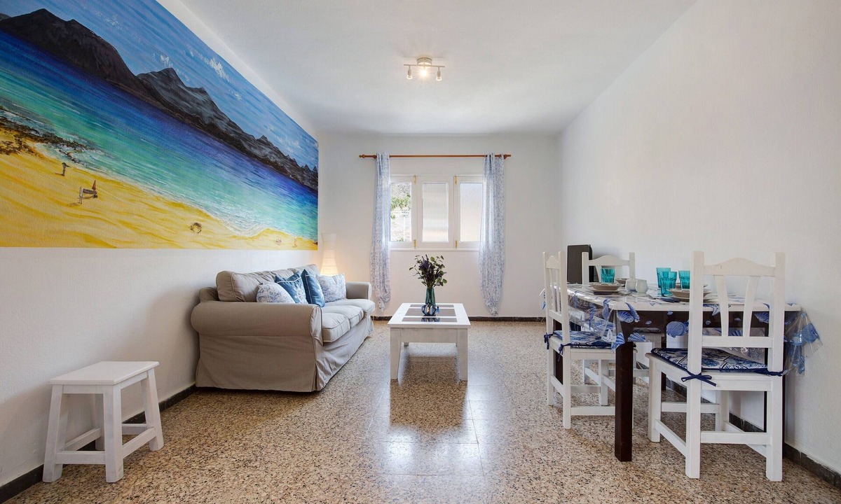 Morro Jable House | Holiday Home 'Brisa Marina' with Mountain Views and Wi-Fi