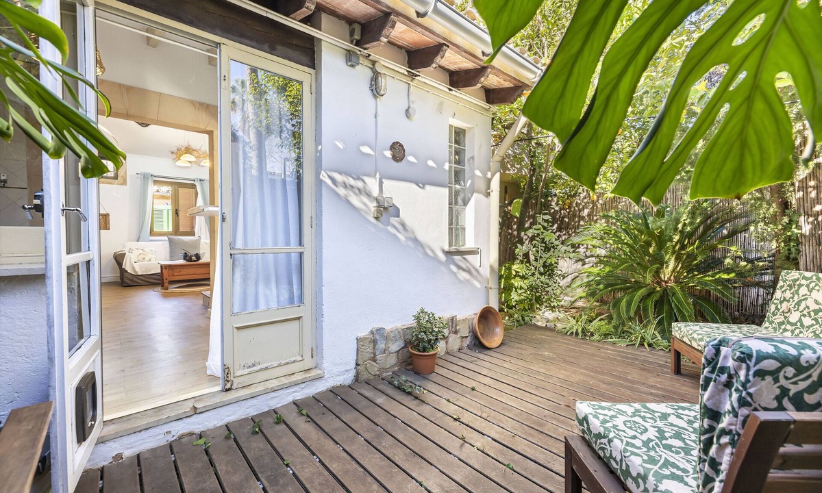 Esporles House | Holiday Home 'Ca's Tauler' with Mountain View, Wi-Fi and Air Conditioning