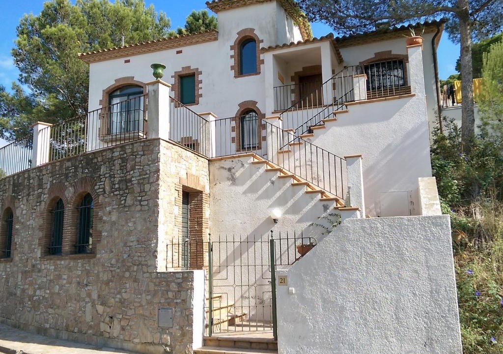 Begur House | Holiday Home Estrella by Interhome
