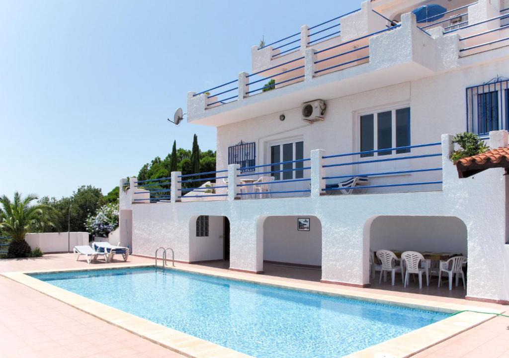 Peniscola House | Holiday Home Karina - PEA113 by Interhome