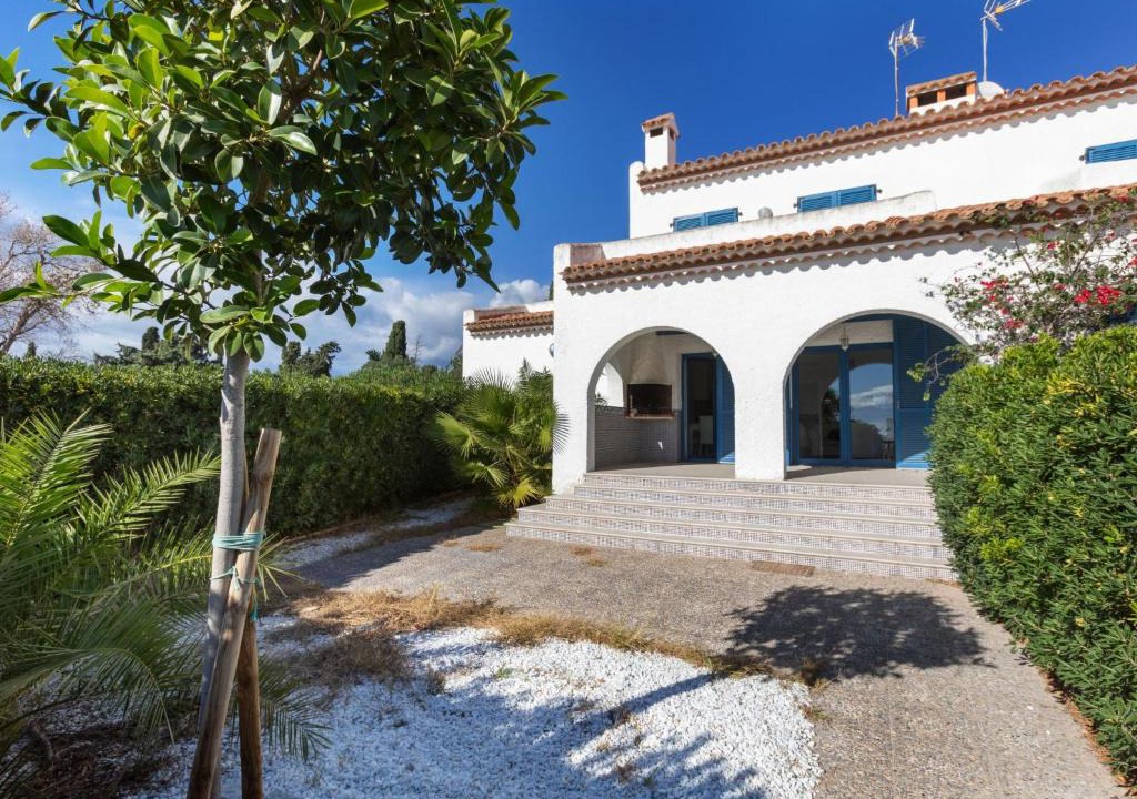 Mont-roig Bahia House | Holiday Home Marabou 2-0 by Interhome
